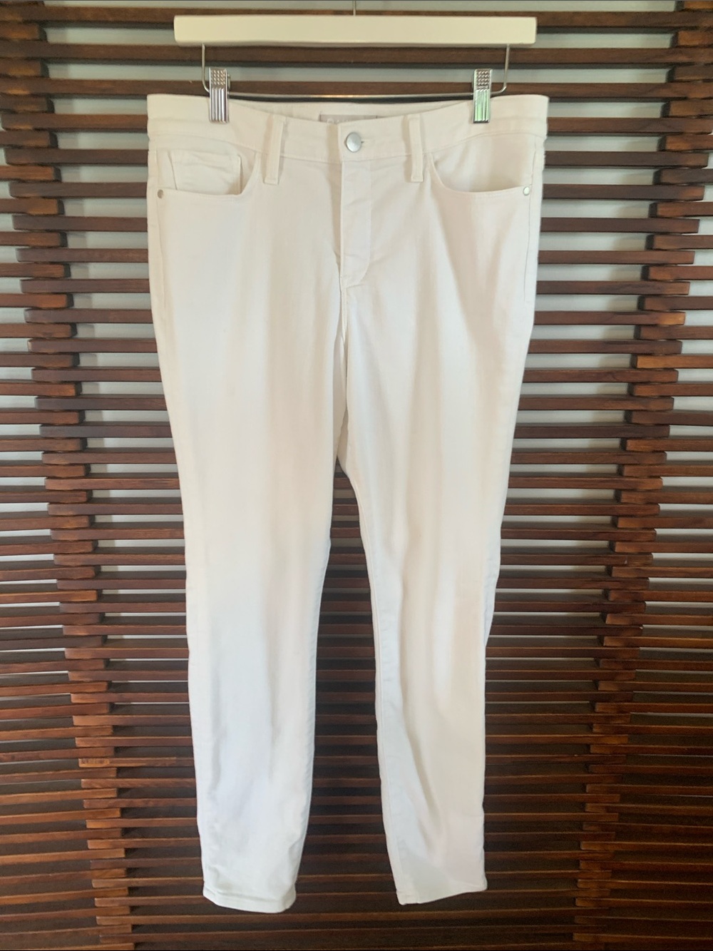 Athleta Women’s White Slim Fit Jeans